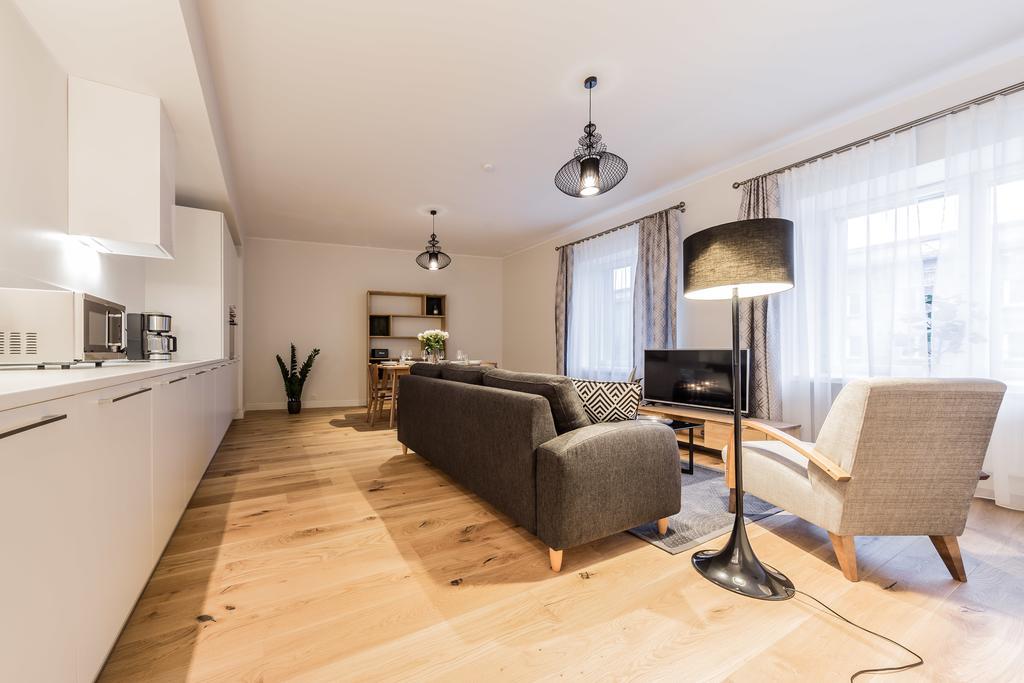 Pronksi 3 * Tallinn